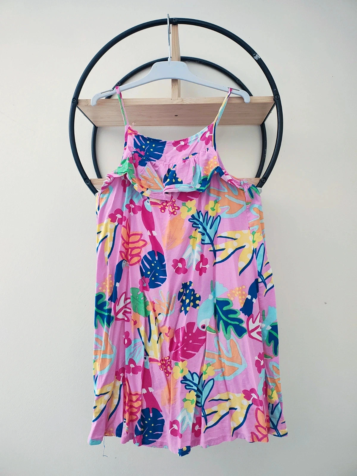 6 8 ans robe été ( étiquette coupée)